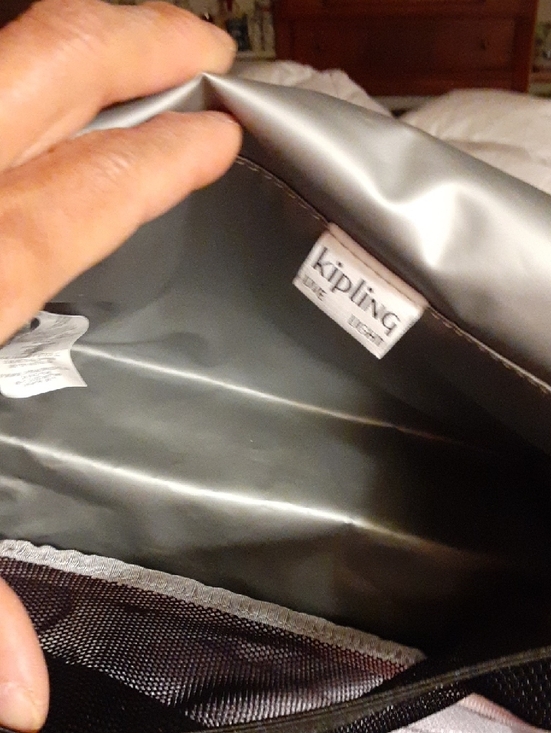 NWT Kipling Kichilu Lunch Bag Silver Metallic with Pale Pink Trim - Picture 13 of 16
